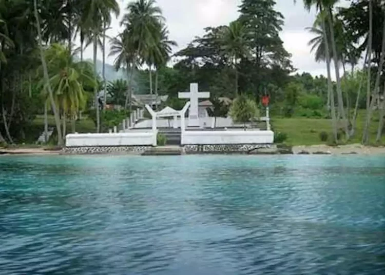 Pulau Mansinam. Sumber foto: Google