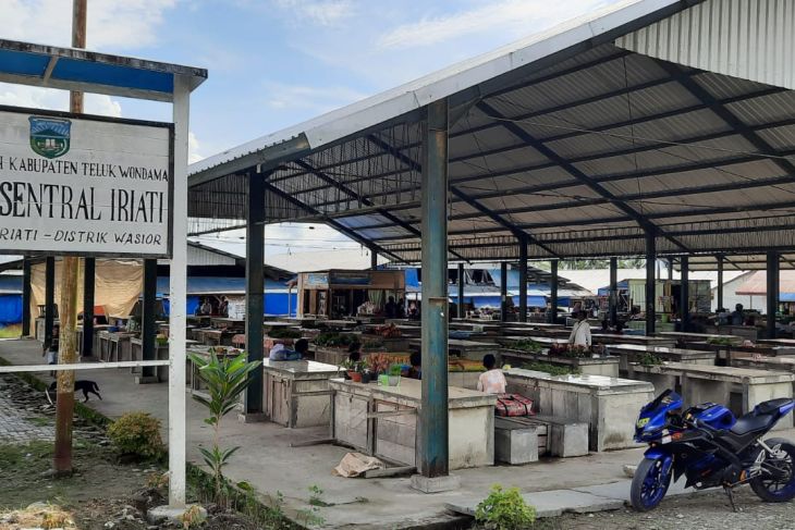 Pemkab Wondama segera bangun jalan baru ke Pasar Sentral Iriati