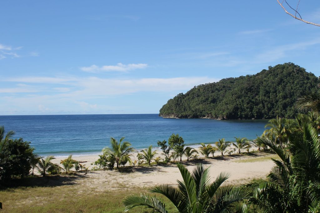 Pantai Bukisi