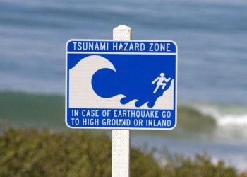 Sejumlah Sekolah di Papua Pulangkan Siswa Lebih Awal Akibat Ancaman Tsunami