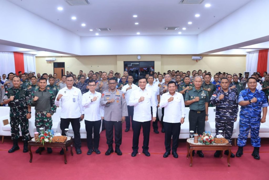 Menko Polkam Kunjungi Papua