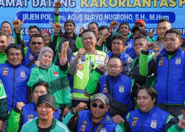 Optimalkan ‘Polantas Menyapa’, Kakorlantas Instruksikan Jajaran Dirlantas Bermitra dengan Komunitas Ojol